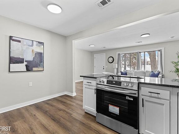 4th image of 4191 E Hill Rd