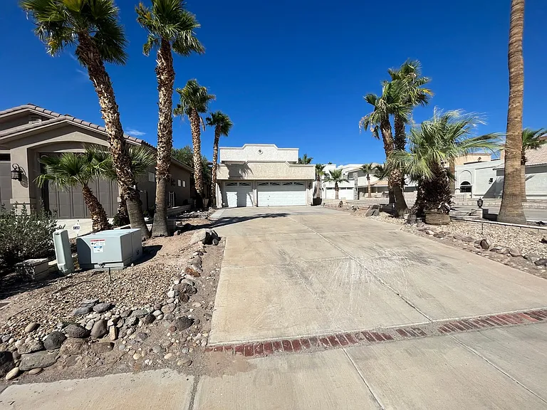2987 Camino Del Rio — Photo 4