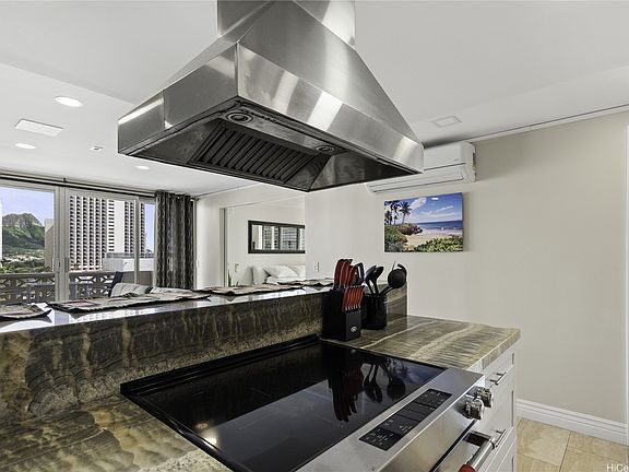 4th image of 2442 Kuhio Ave APT 1102