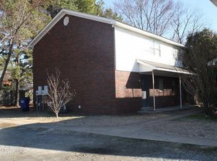 210 S Davis St, Conway, AR 72034