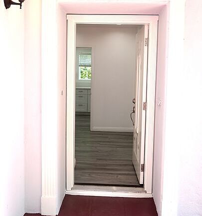 2nd image of 2006 Pepper Dr