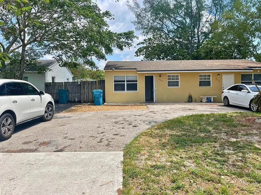 243 SE 25th Ave