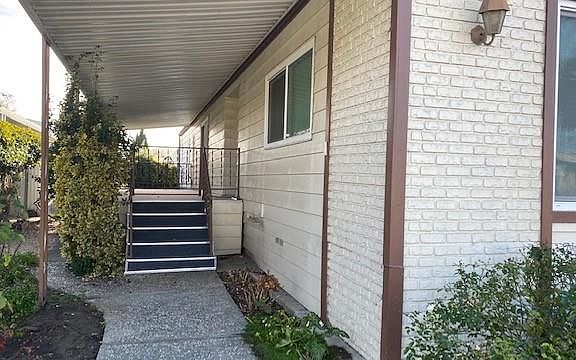 3rd image of 1111 Morse Ave Spc 229