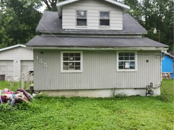 155 Raveloe Ct, Leavittsburg, OH 44430