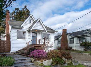 8307 10th Ave NW, Seattle, WA 98117