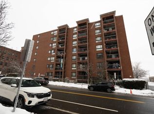 60 Rantoul St APT 114N, Beverly, MA 01915