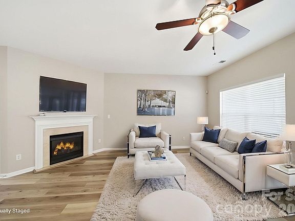 3rd image of 12429 Stratfield Place Cres
