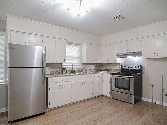 5th image of 354 Thelma Dr
