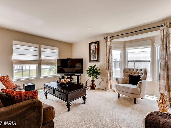4th image of 320 Marasco Ct