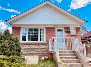 1347 Victoria Park Ave, Toronto, ON M4B 2L5
