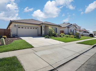 1734 Old Oak Dr, Stockton, CA 95206