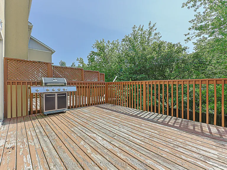38 Romance Dr — Photo 14