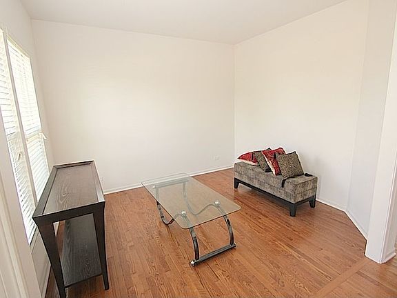 4th image of 12617 S Canterbury Dr