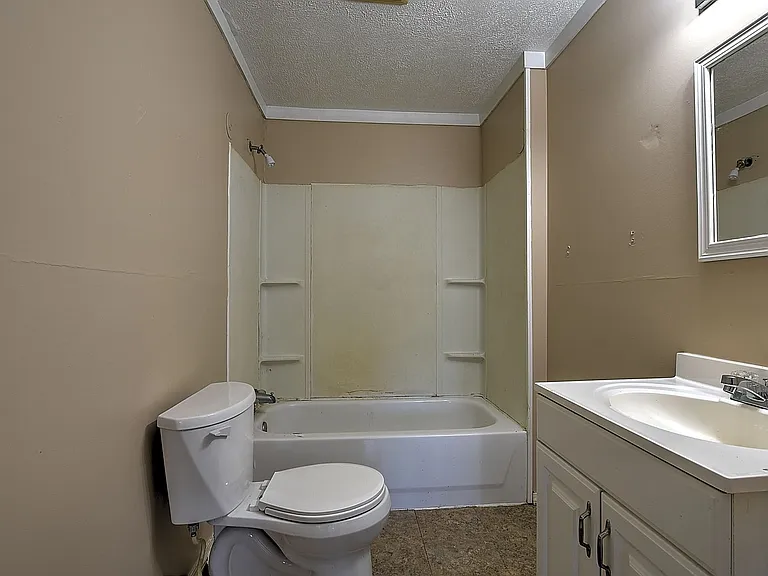 118 Unaka St — Photo 8