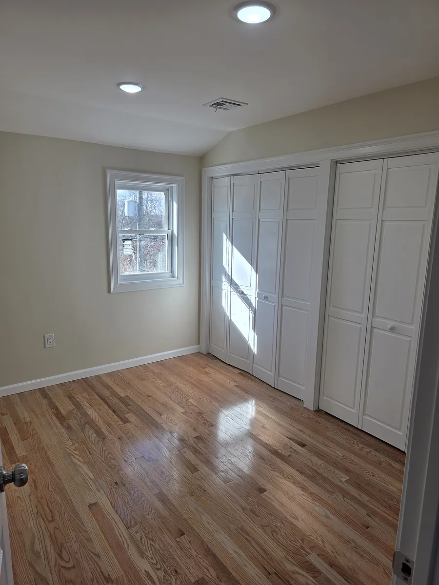 Building Photo - 40 Arlington Ave #1L