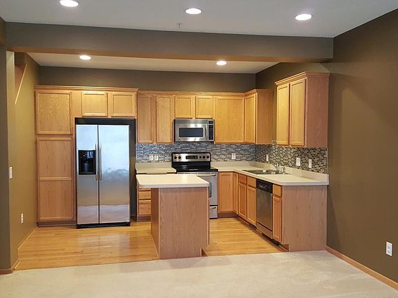 3rd image of 2432 121st Cir NE Unit C