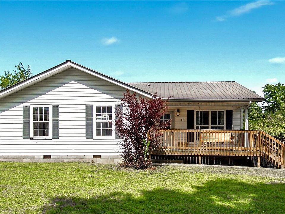1st image of 82 Hansen Rd