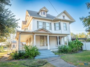 408 E Reuss Blvd, Cuero, TX 77954