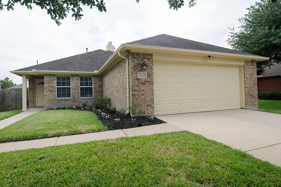 1st image of 24423 Tucker House Ln