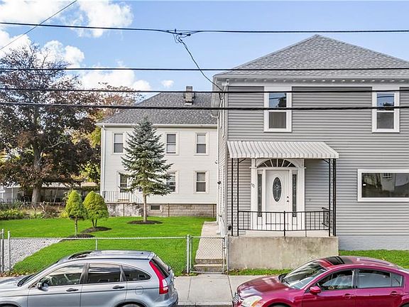 4th image of 371 West Ave