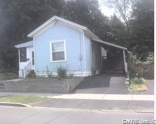 3rd image of 319 Bellevue Ave