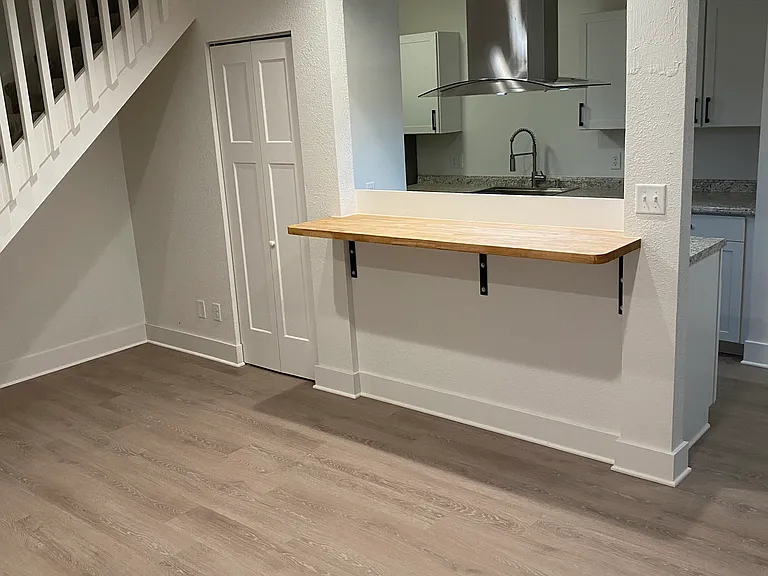 5062 Amy Dr #8 — Photo 5