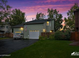 3257 Wiley Post Loop, Anchorage, AK 99517