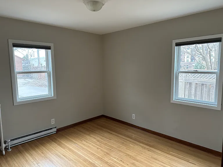 2925 Glenhurst Ave S #1 — Photo 15