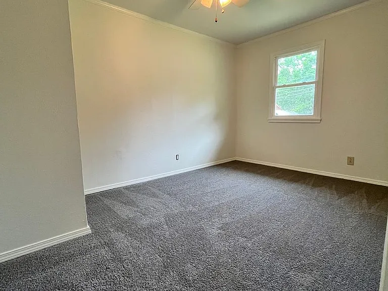 10 Rankin St — Photo 16