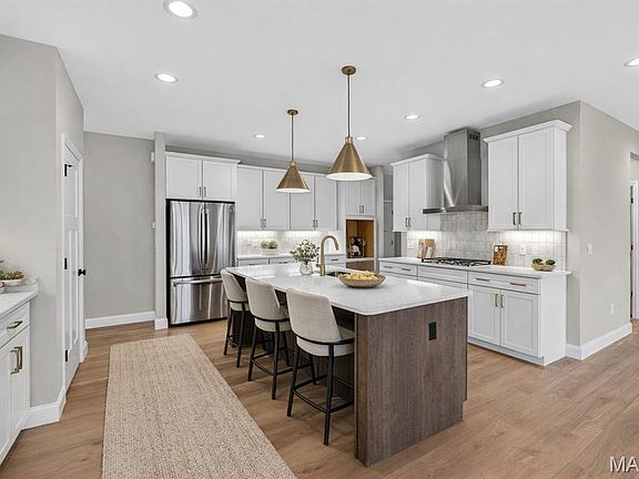 6th image of this home