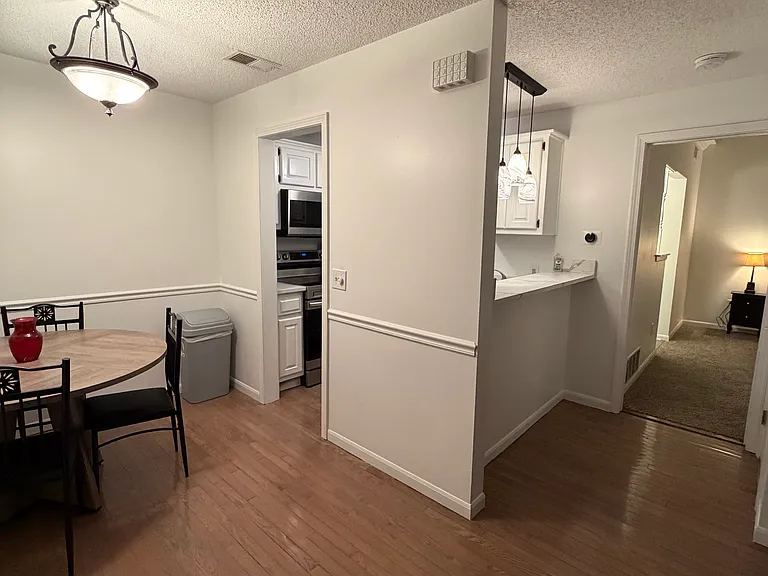 12019 W 58th Pl #G — Photo 3
