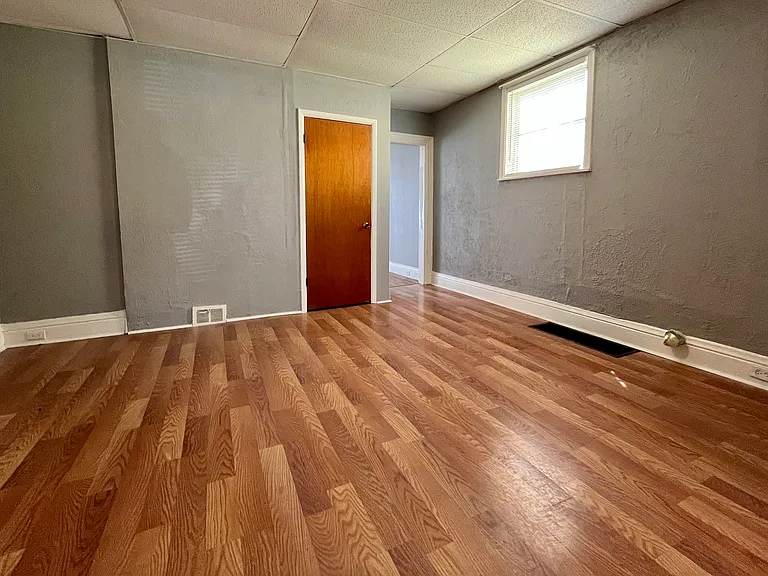 132 Elmont St #1 — Photo 4