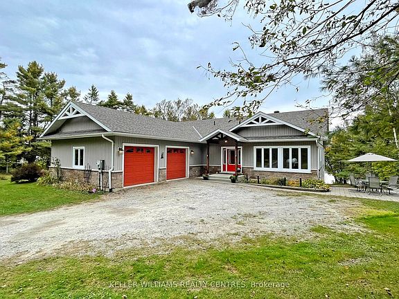 3rd image of 1623 Houseys Rapids Rd Unit 4