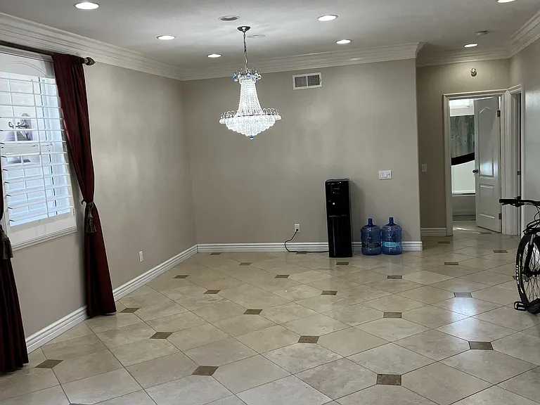 45009 Oakford Ct — Photo 9