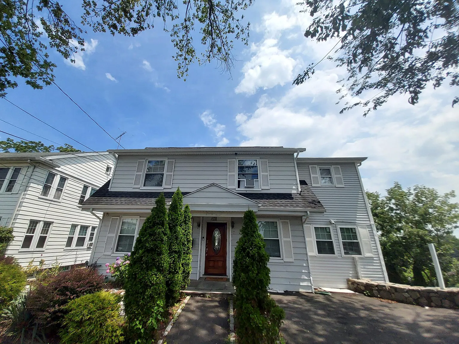 21 Hundley Ct — Photo 1