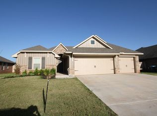 4825 Wister Ln, Edmond, OK 73025