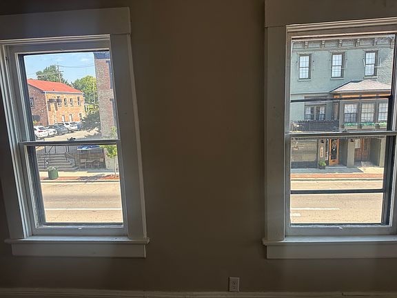 5th image of 225-229 Main St APT 1