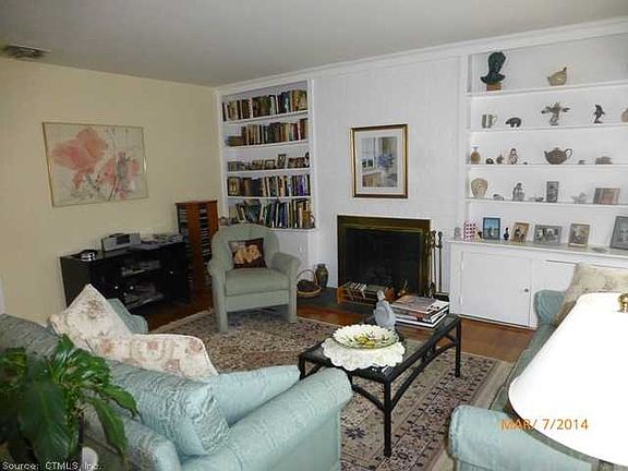 2nd image of 266 Marvelwood Dr