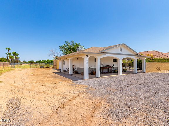 4th image of 7127 N 183RD Avenue