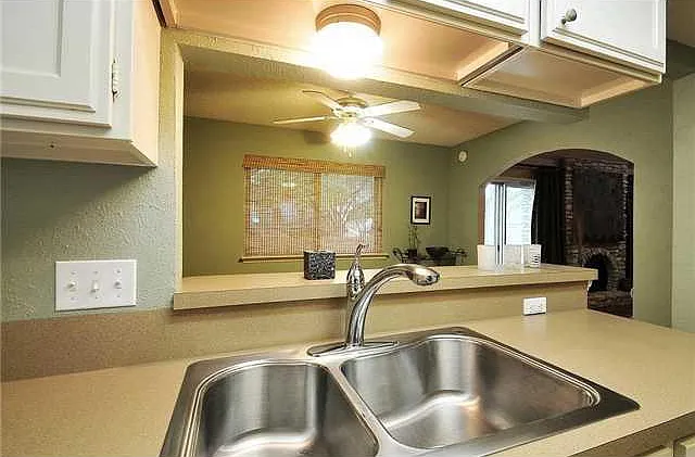 11421 Pyreneese Dr — Photo 14
