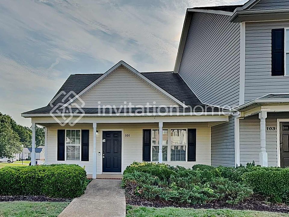 1st image of 101 Blackthorne Ct