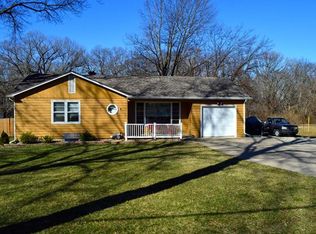 3325 NW Rochester Rd, Topeka, KS 66617