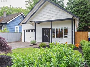 10330 NE Brazee St, Portland, OR 97220