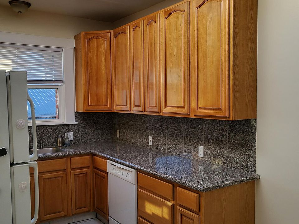 Dishwasher and more tall cabinets