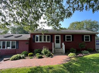 63 Chestnut Dr, Colchester, CT 06415