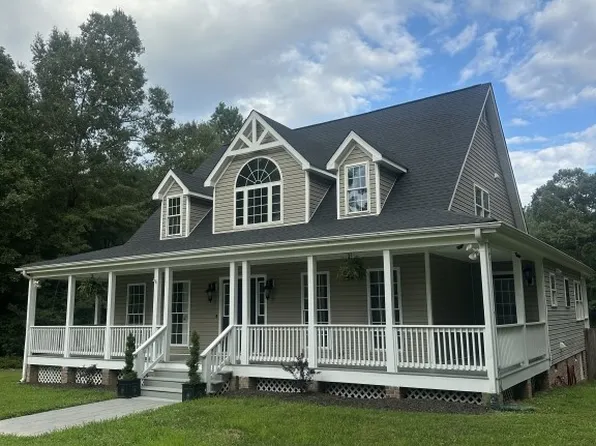21801 Skinquarter Rd, Moseley, VA 23120