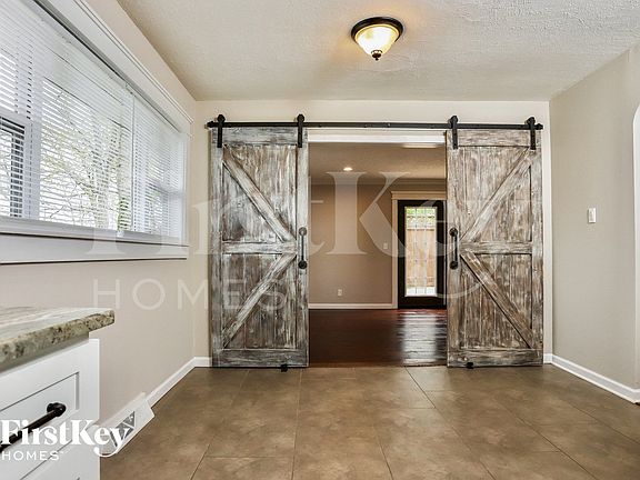 4th image of 1646 Stardust Dr