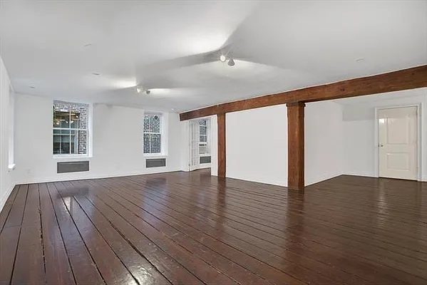 Rented by Nest Seekers International | media 14