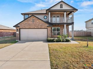 100 Serpentine Ln, Jarrell, TX 76537