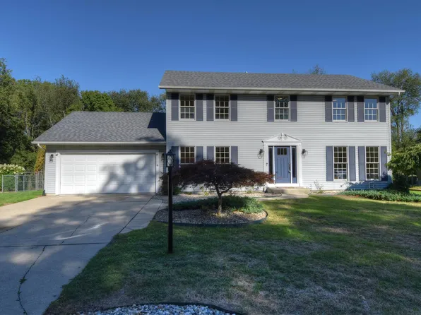 51244 Outer Dr, South Bend, IN 46628